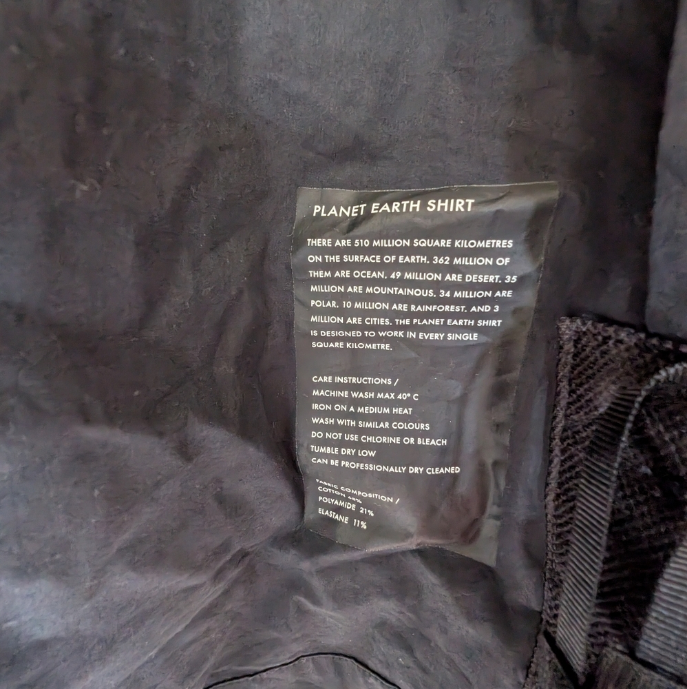 VOLLEBAK Planet Earth Button Down Shirt - Picture 7 of 9